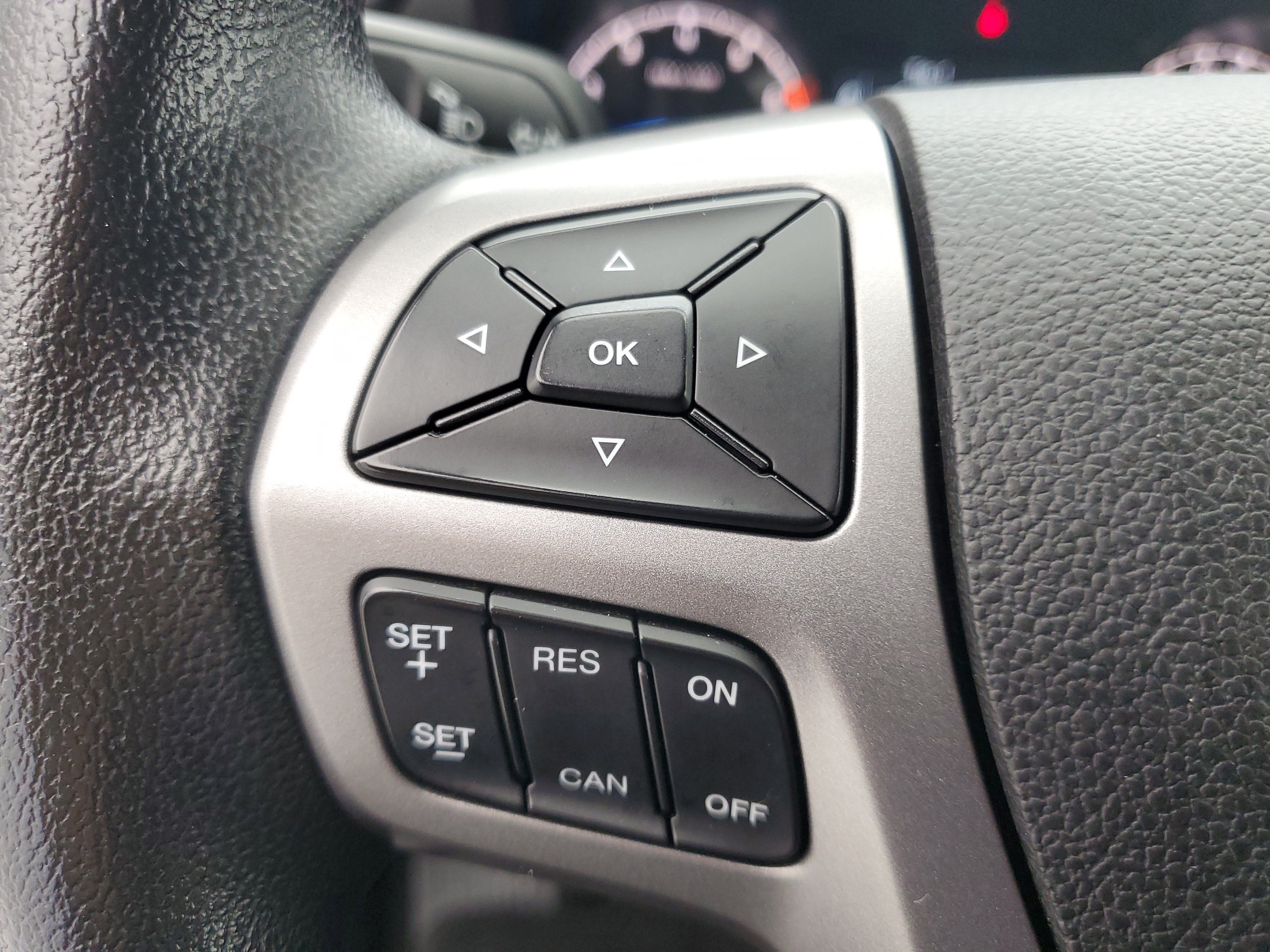 Used 2020 Magnetic Metallic Ford XLT image 21