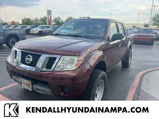 2016 Nissan Frontier 4.0 SV Crew Cab 4X4 AT SWB's photo