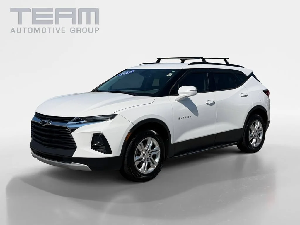 Used 2019 SUMMIT WHITE Chevrolet  image 3