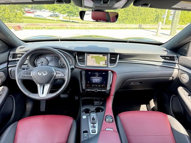 Used 2024 Black INFINITI SPORT image 21