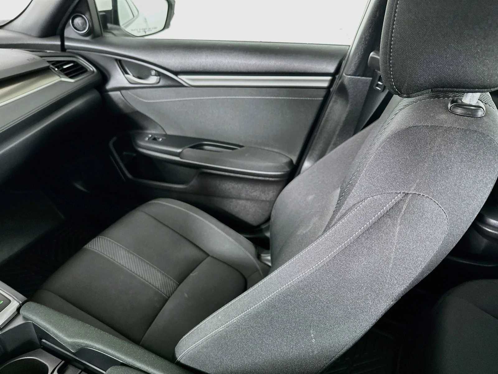 Used 2017 White Honda EX image 24