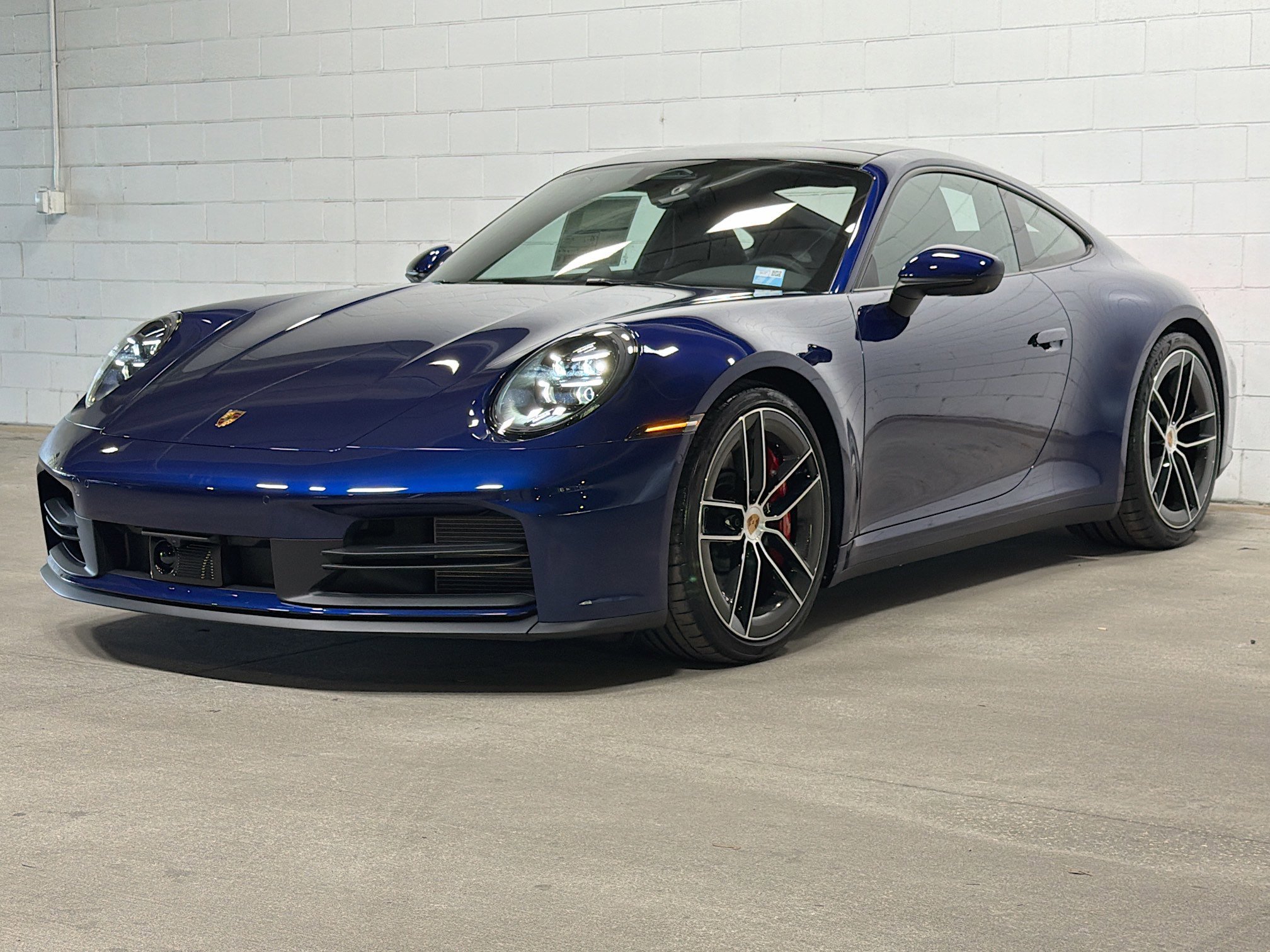 New 2026 Gentian Blue Metallic Porsche Carrera 4S image 1