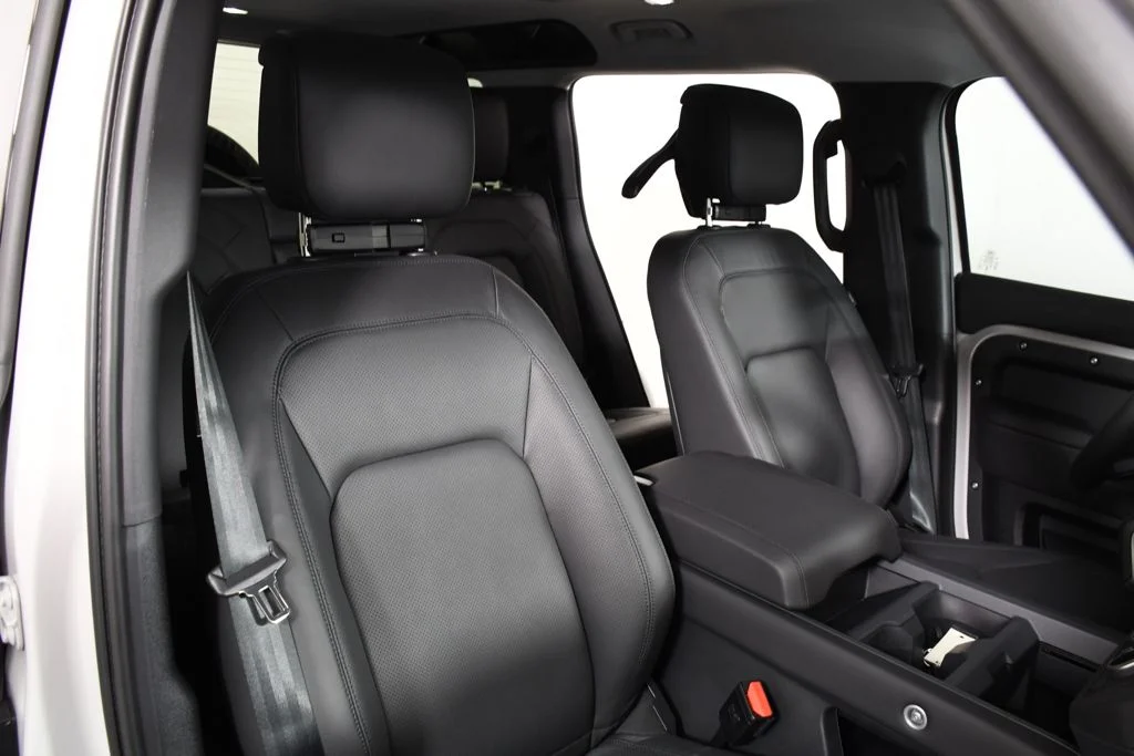New 2026 Borasco Grey Land Rover X-Dynamic SE image 19