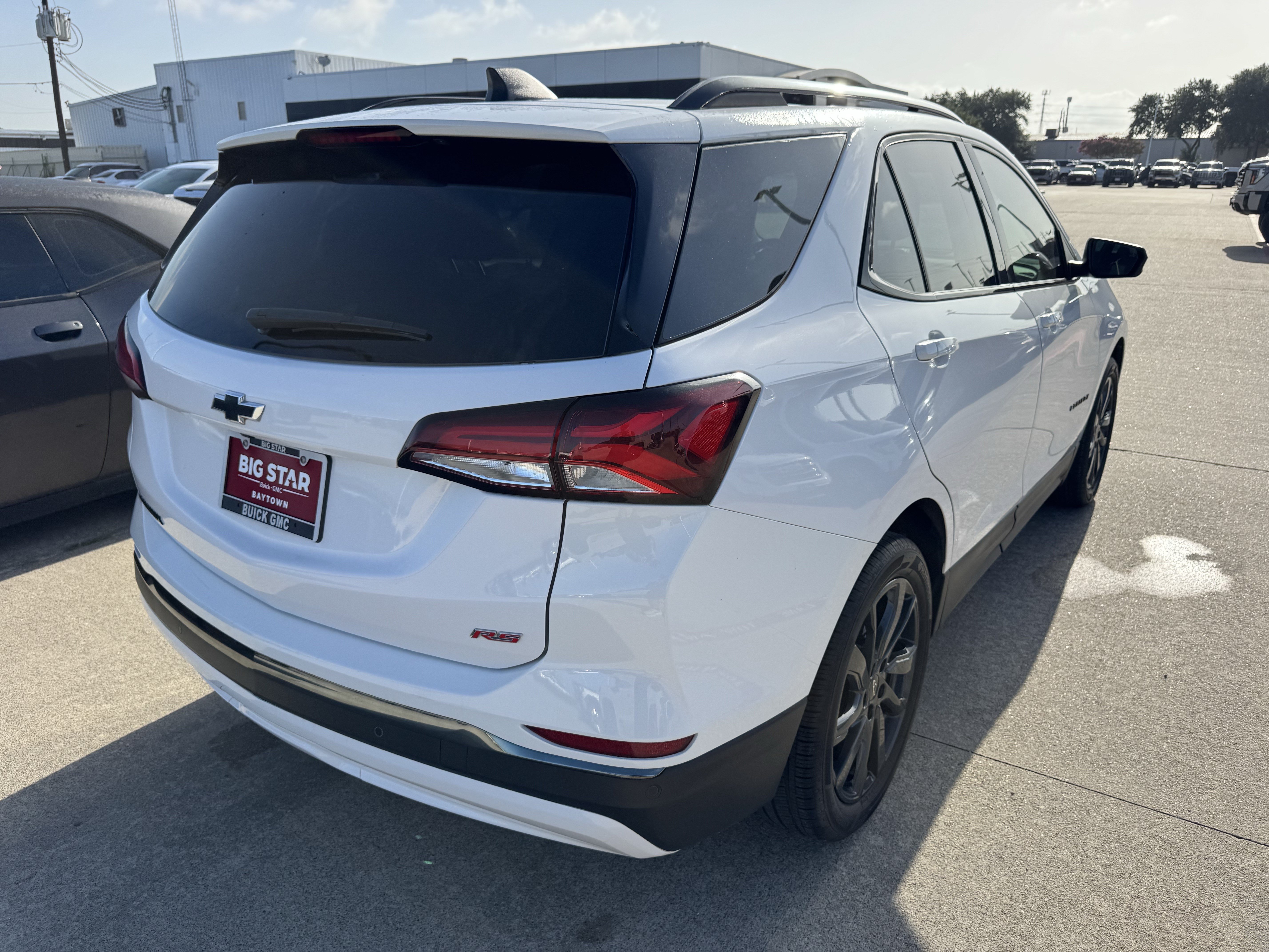 Used 2023 Summit White Chevrolet RS image 5