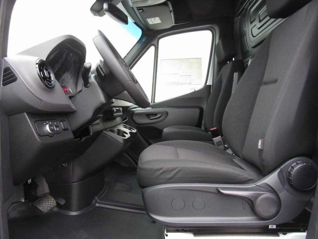 2025 Mercedes-Benz Sprinter Cargo Van Base - Photo 46
