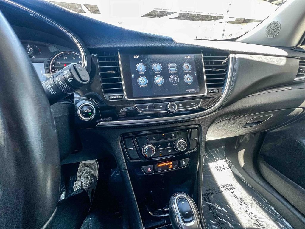 Used 2020 White Buick Preferred image 22