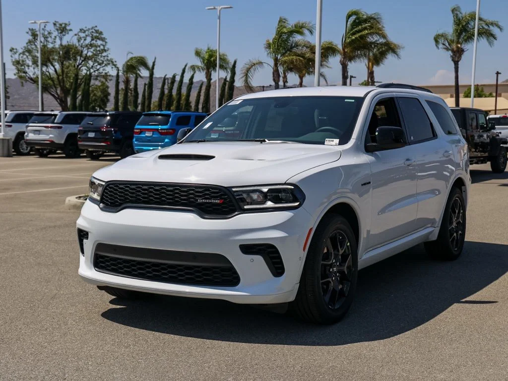 New 2026 White Knuckle Clear-Coat Exterior Paint Dodge GT Blacktop AWD Hemi image 6