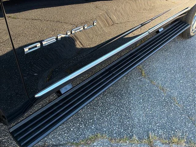 2026 GMC Yukon XL Denali - Photo 20