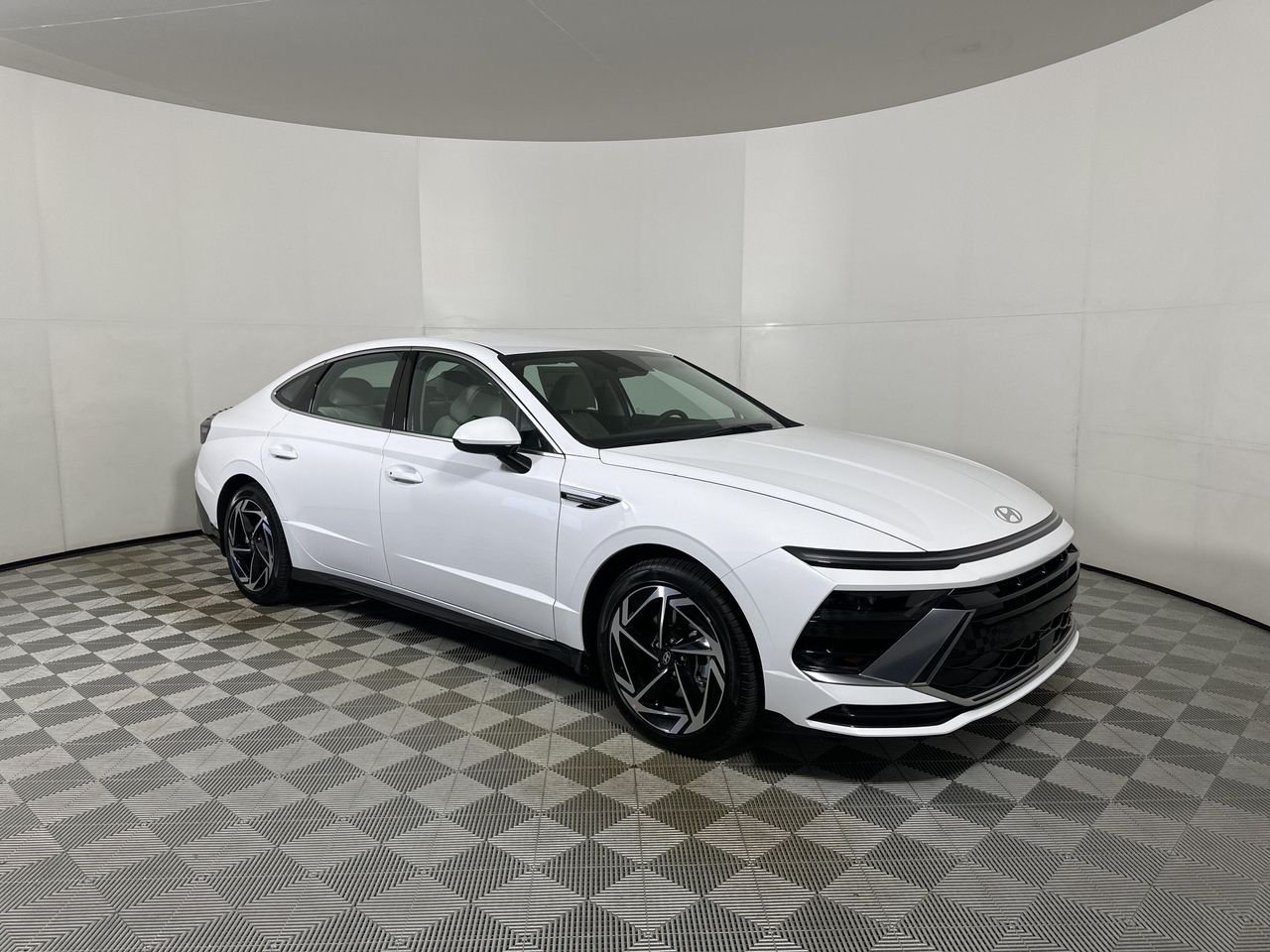 New 2026 Serenity White Hyundai SEL Sport image 1