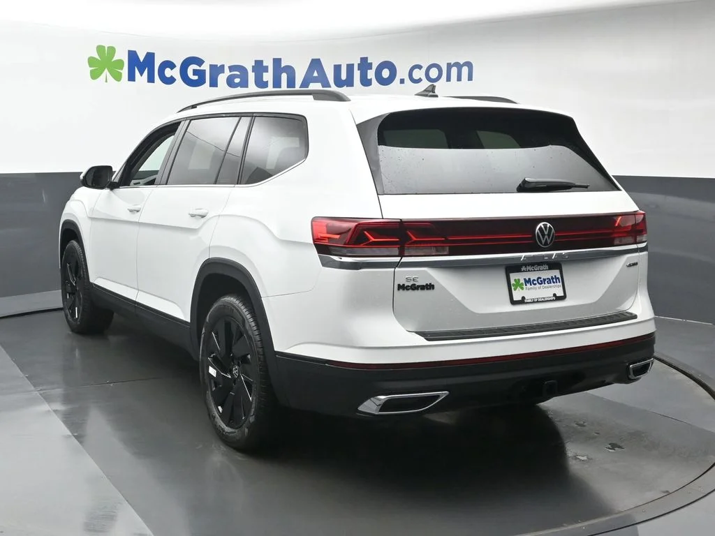 New 2026 Opal White Pearl Volkswagen 2.0T SE W/TECHNOLOGY image 29