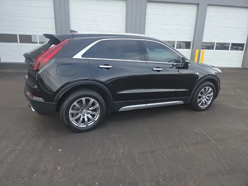 Used 2019 Black Cadillac Premium Luxury image 10
