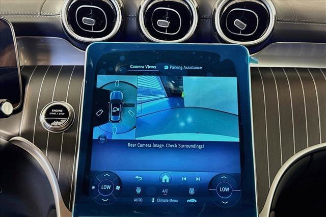 New 2027 Polar White Mercedes-Benz GLC 300 image 43