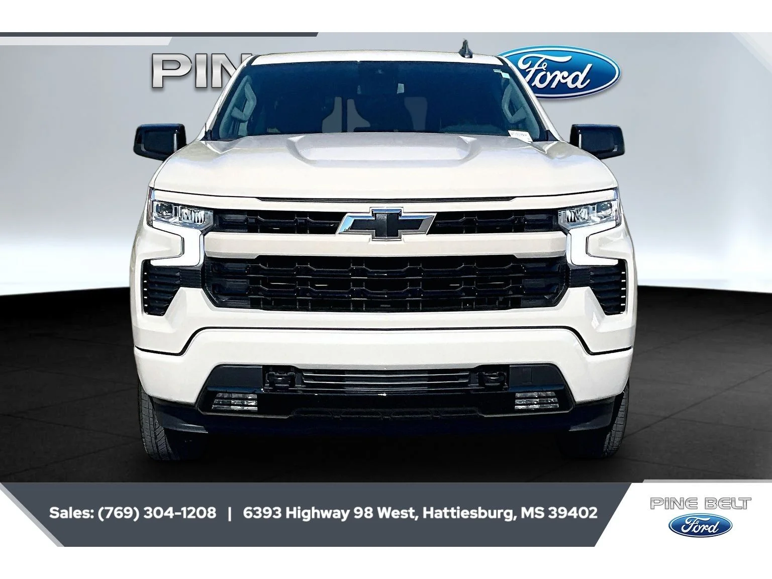 Used 2026 White Sands Chevrolet RST image 3