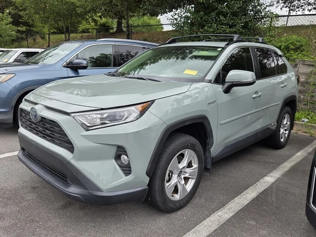 2021 TOYOTA RAV4 HYBRID XLE