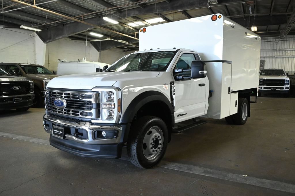 New 2026 Oxford White Ford XL image 4