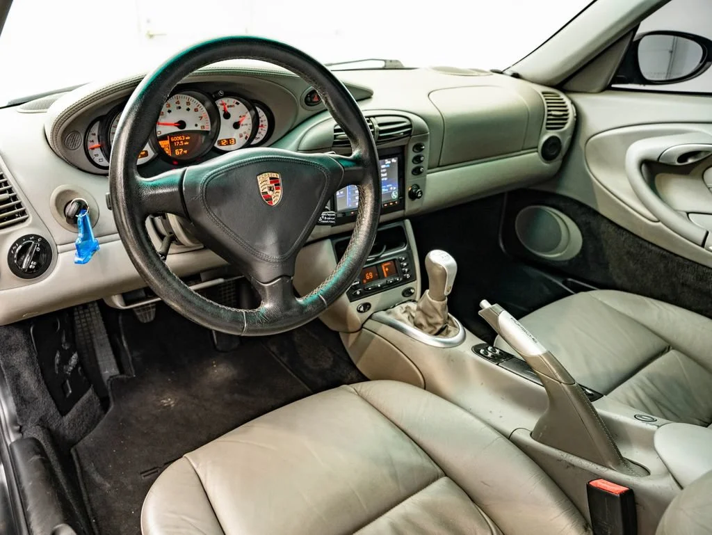 Used 2001 Black Porsche Turbo image 4