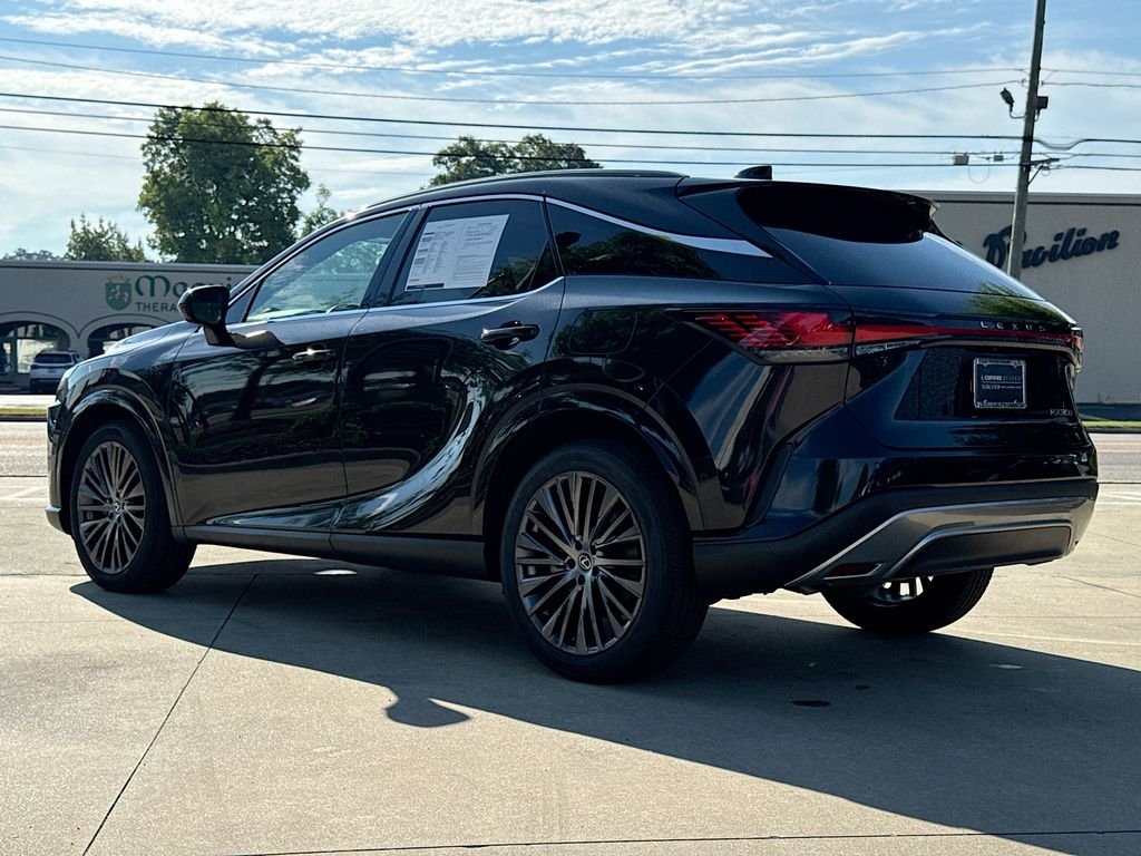 Used 2023 Black Lexus 350 Luxury image 6