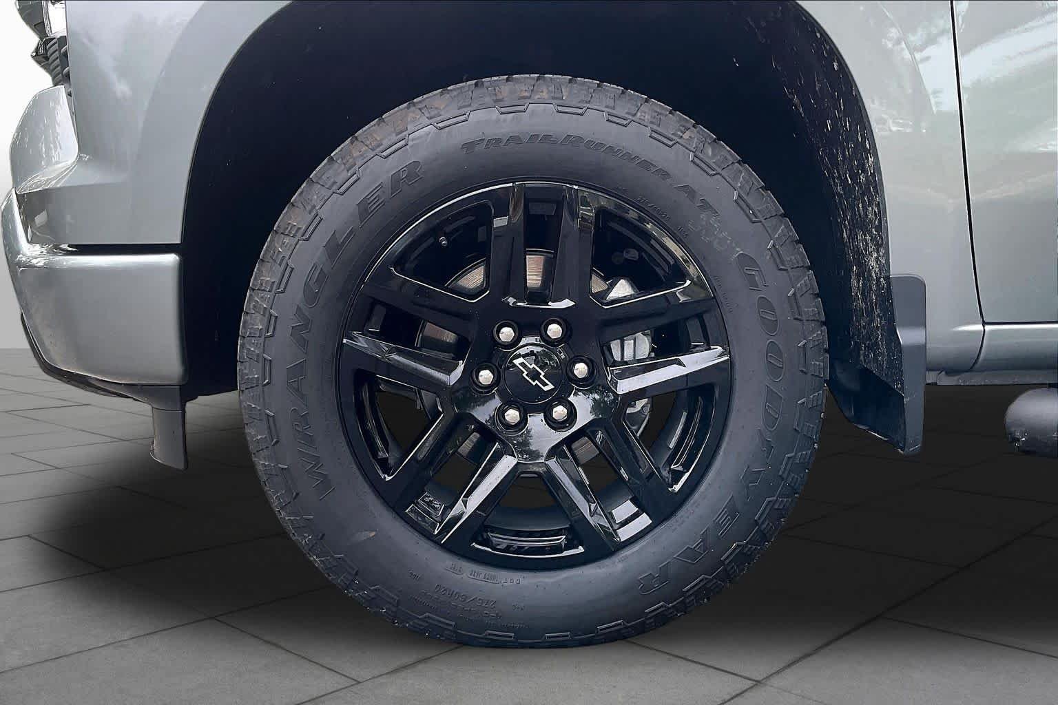 Used 2026 Sterling Gray Metallic Chevrolet RST image 19