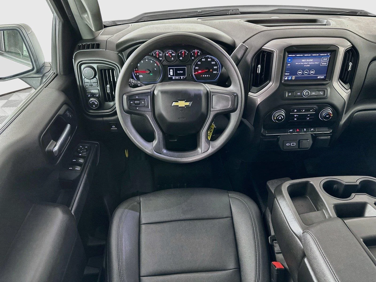 Used 2021 Chevrolet Silverado 1500 Work Truck with VIN 1GCRYAEH1MZ432568 for sale in Winona, Minnesota