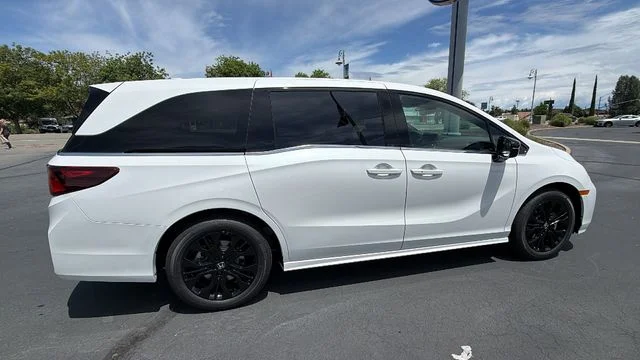 New 2026 White Honda Sport-L image 3