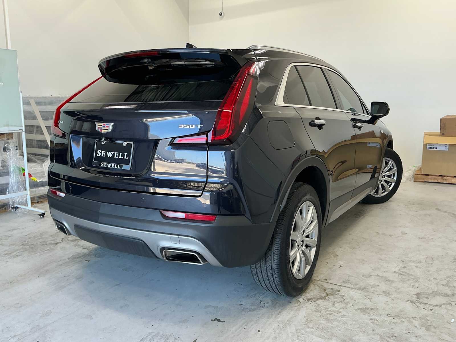 Used 2023 Galactic Grey Metallic Cadillac FWD Premium Luxury image 4