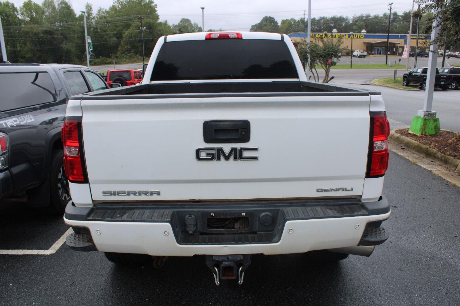 Used 2015 Summit White GMC Denali image 7