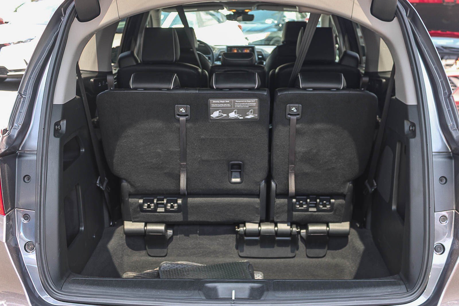 2023 Honda Odyssey Elite - Photo 52