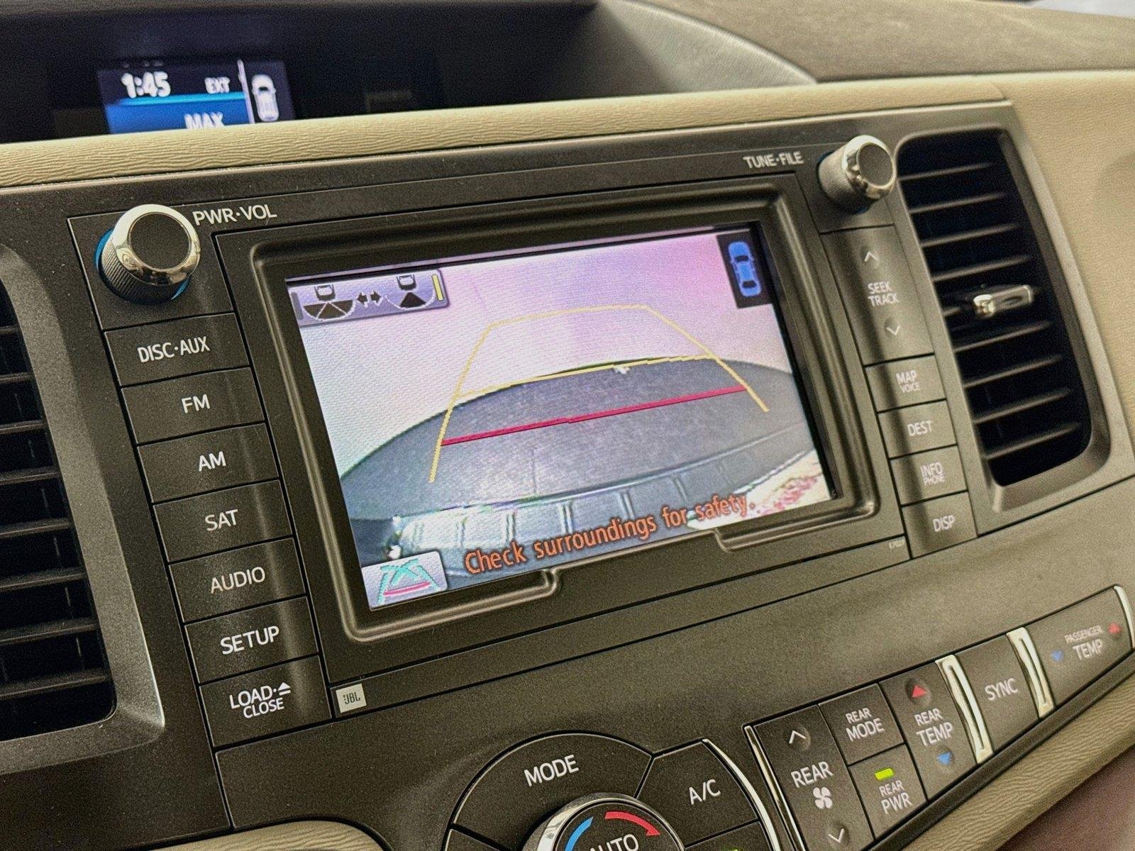Used 2013 Black Toyota XLE image 26