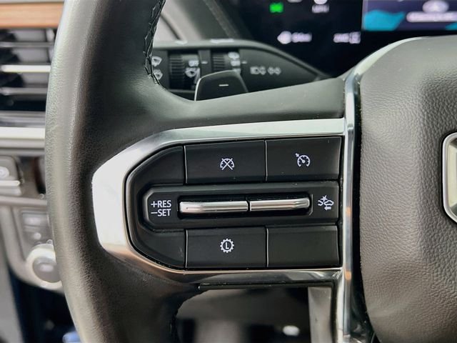 2025 GMC Yukon Denali - Photo 13