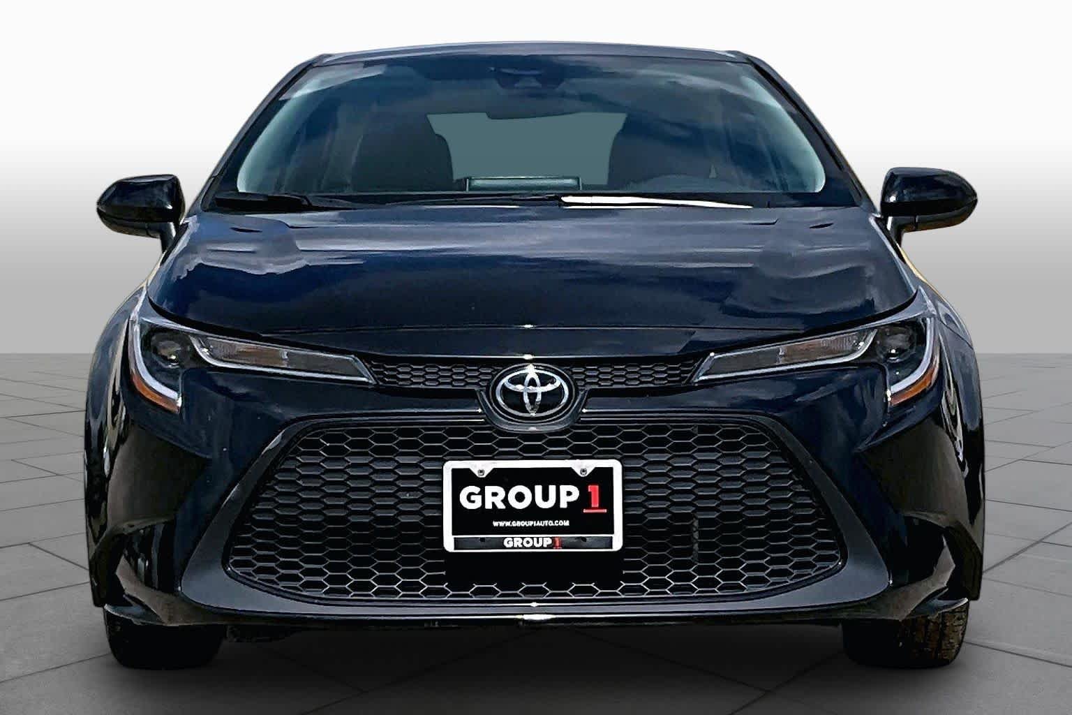 Used 2020 Black Sand Pearl Toyota LE image 4