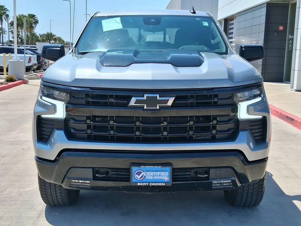 Used 2025 Sterling Gray Metallic Chevrolet LT Trail Boss image 2