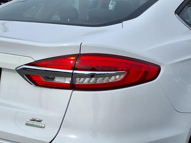 Used 2019 White Ford  image 17