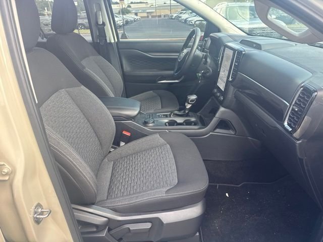 Used 2025 Beige Ford XLT image 24