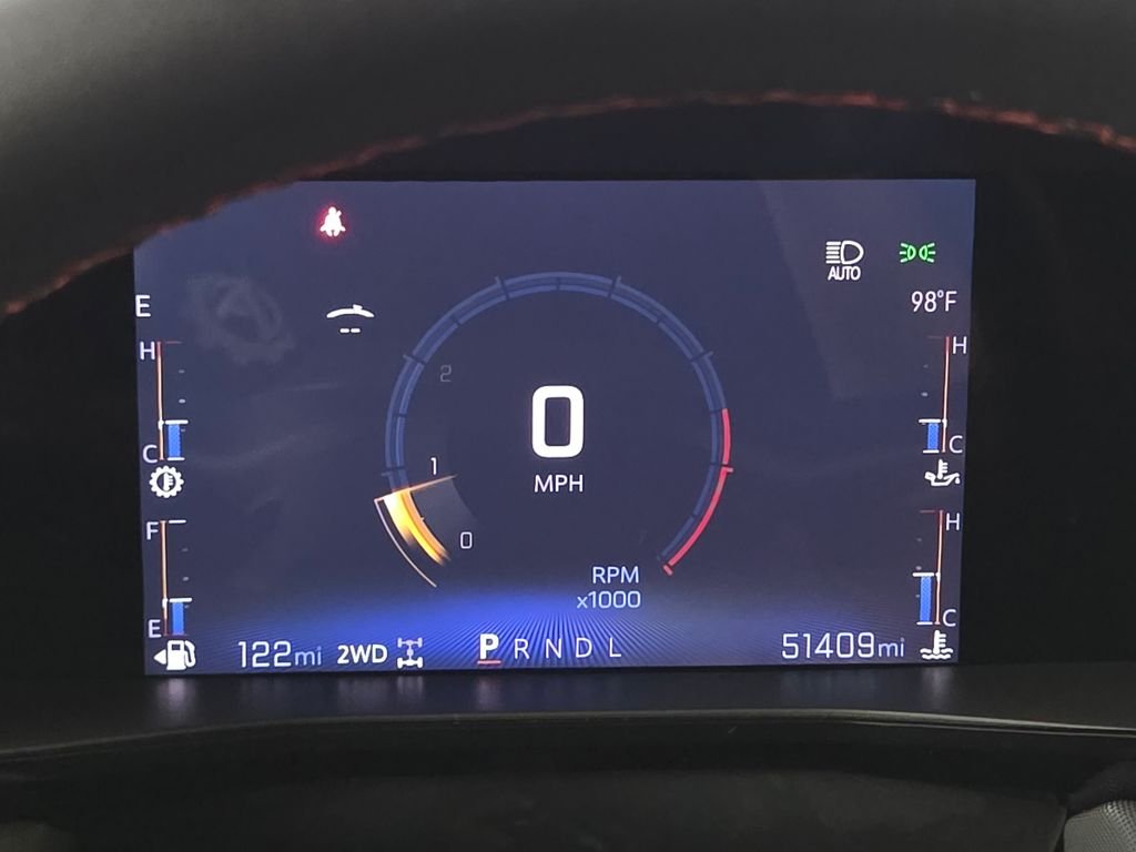 Used 2023 Black Chevrolet Z71 image 23