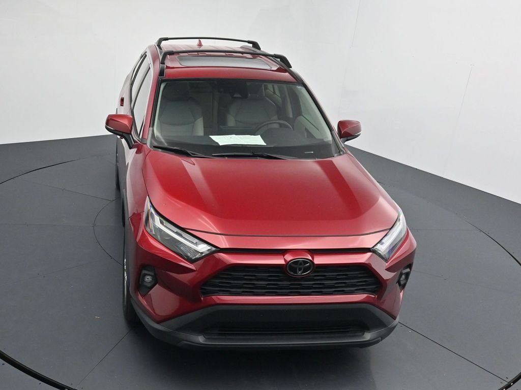 Used 2023 Red Toyota XLE Premium image 10