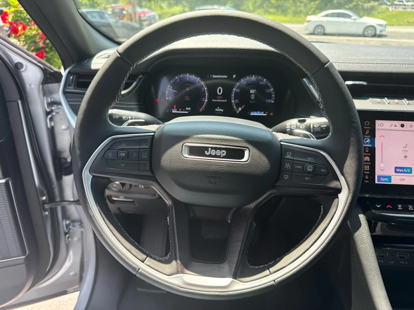 2026 Jeep Grand Cherokee Limited - Photo 23