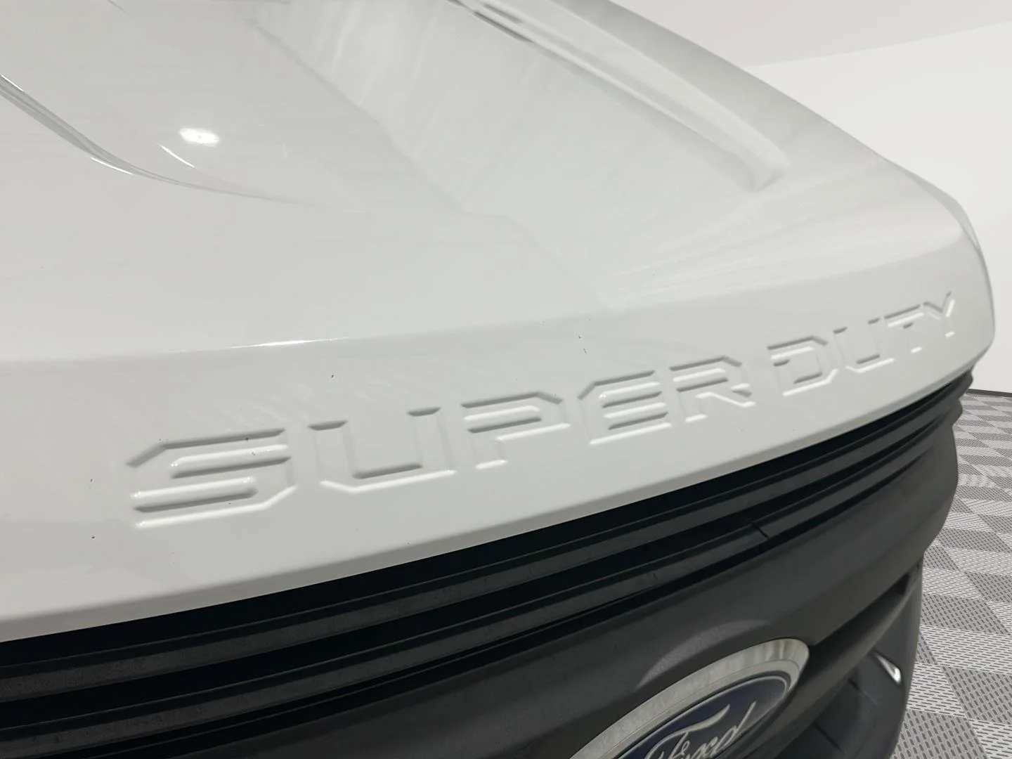 Used 2019 White Ford XL image 22
