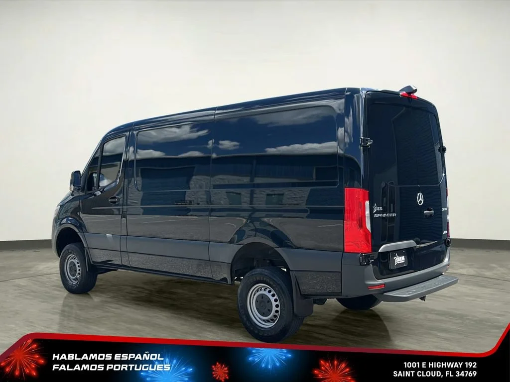 Used 2024 Black Mercedes-Benz Standard Roof 4-Cyl Diesel HO image 4