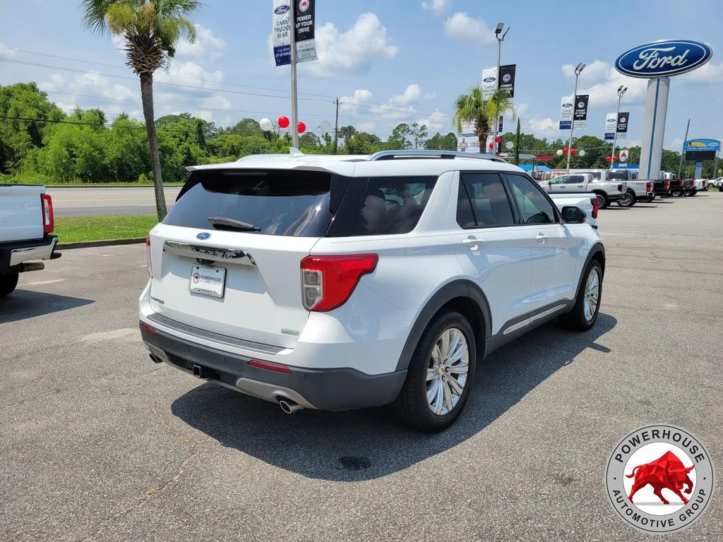 Used 2020 White Ford Limited image 5