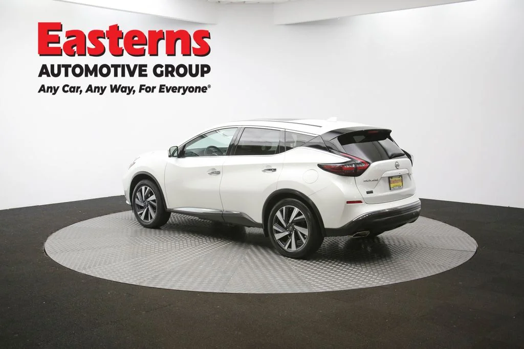 Used 2023 White Nissan SL image 62