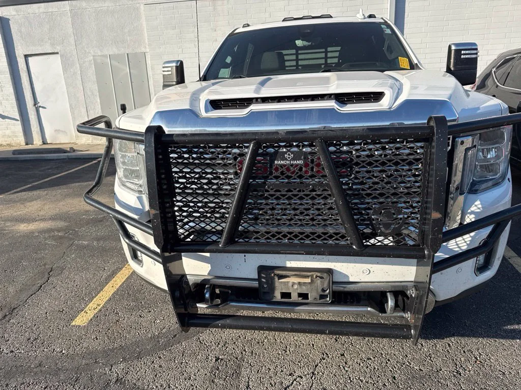 Used 2021 GMC Sierra 3500 Denali HD Denali with VIN 1GT49WEY6MF175798 for sale in Kansas City