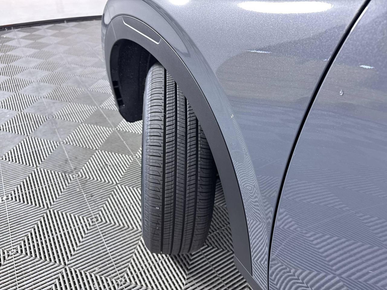 New 2026 Ecotronic Gray Hyundai SE image 10