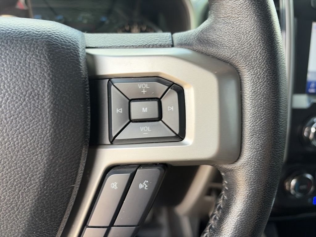 Used 2020 Red Ford Lariat image 21
