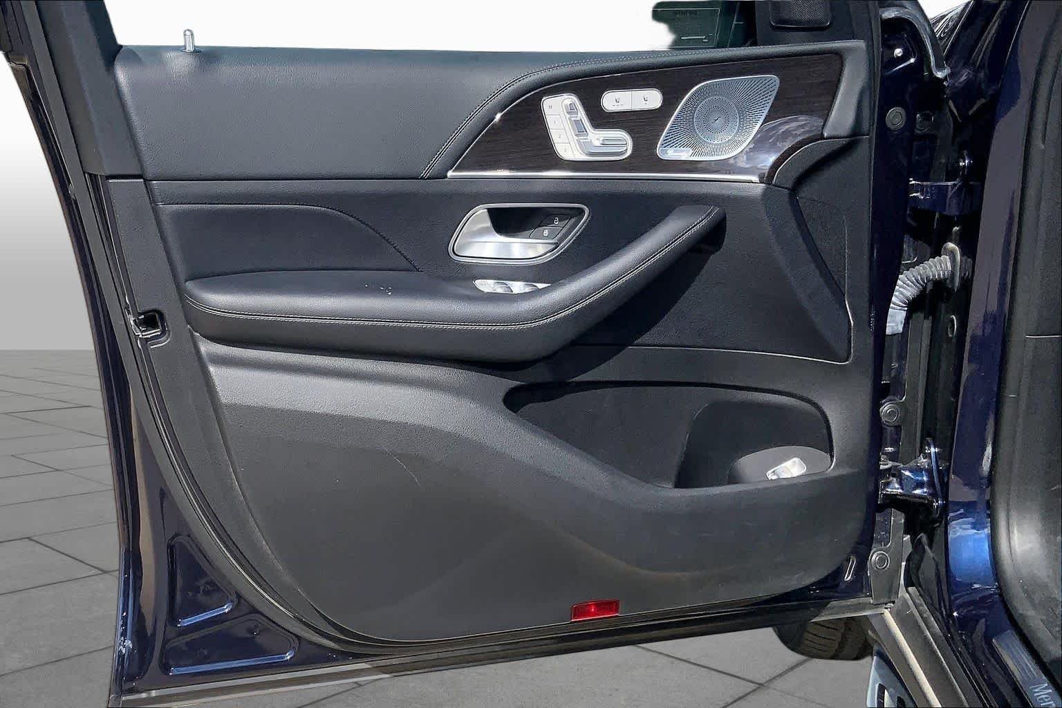 Used 2020 Lunar Blue Metallic Mercedes-Benz GLS 450 image 21