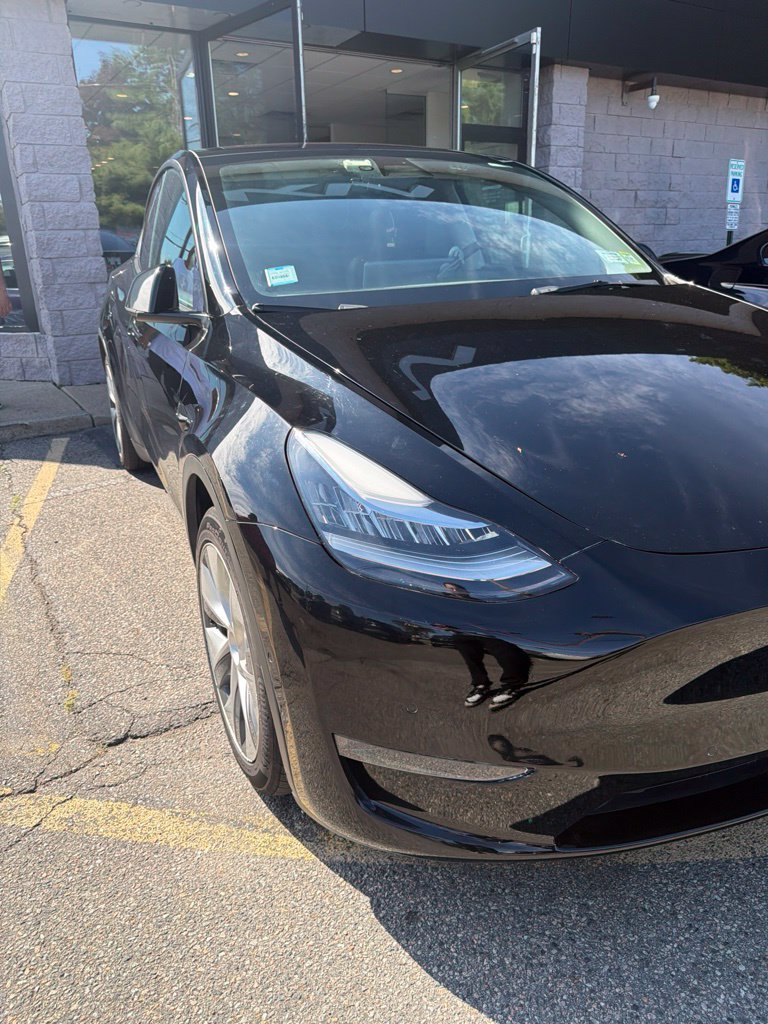 Used 2021 Black Tesla Long Range image 3