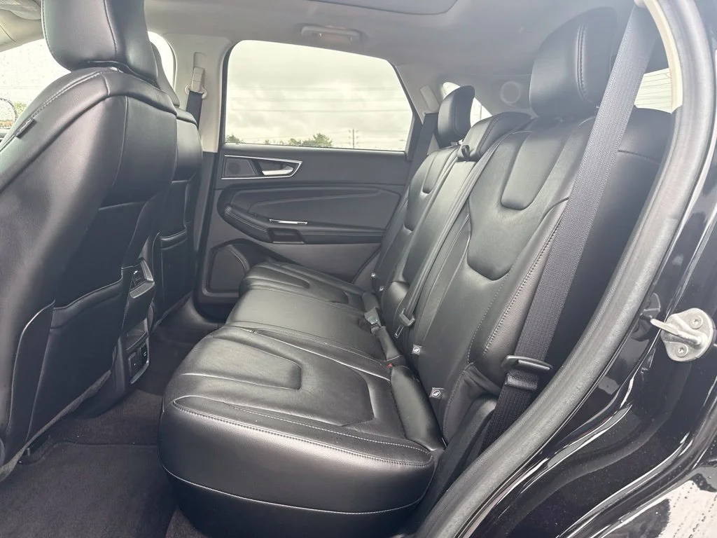 Used 2020 Agate Black Ford Titanium image 9
