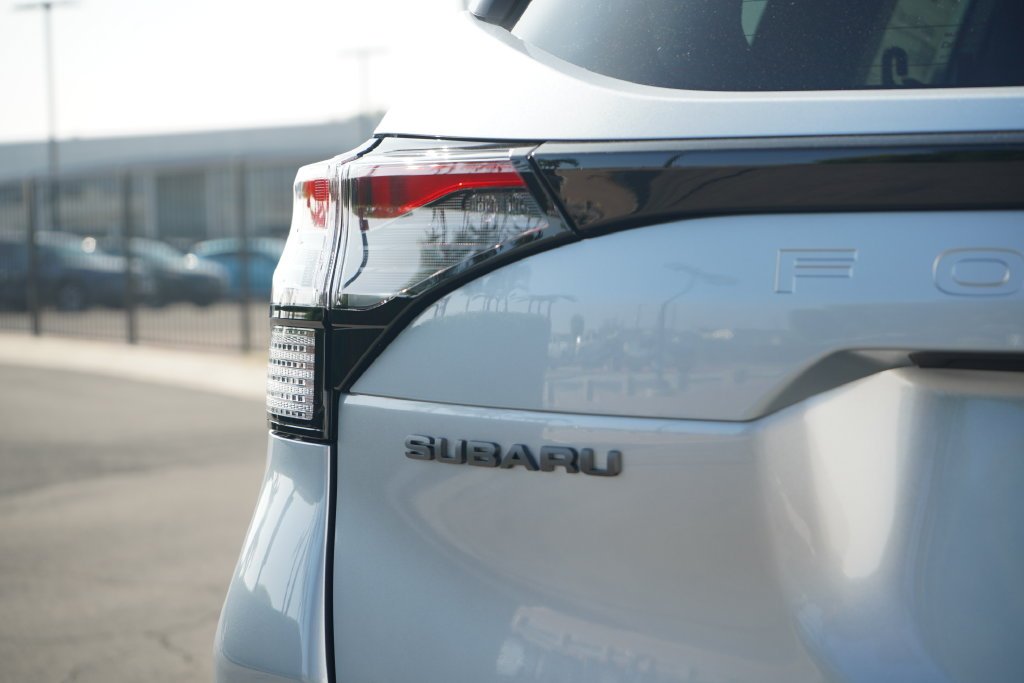 New 2026 ICE SILVER METALLIC Subaru Premium Hybrid image 8