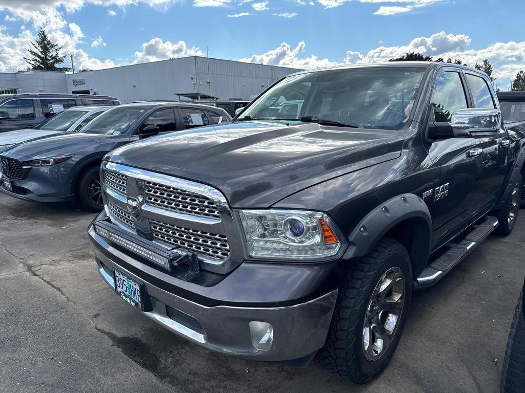 Used 2015 Granite Crystal Metallic Clearcoat Ram Laramie image 2