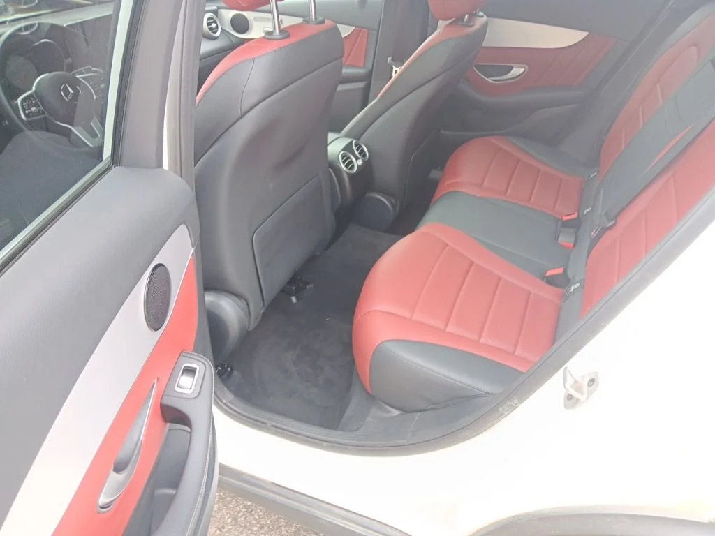 Used 2022 MANUFAKTUR Diamond White Mercedes-Benz GLC 300 image 30