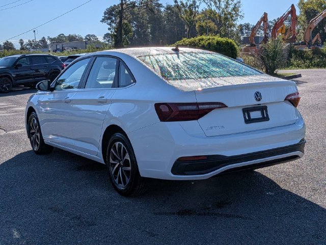Used 2024 White Volkswagen 1.5T S image 6